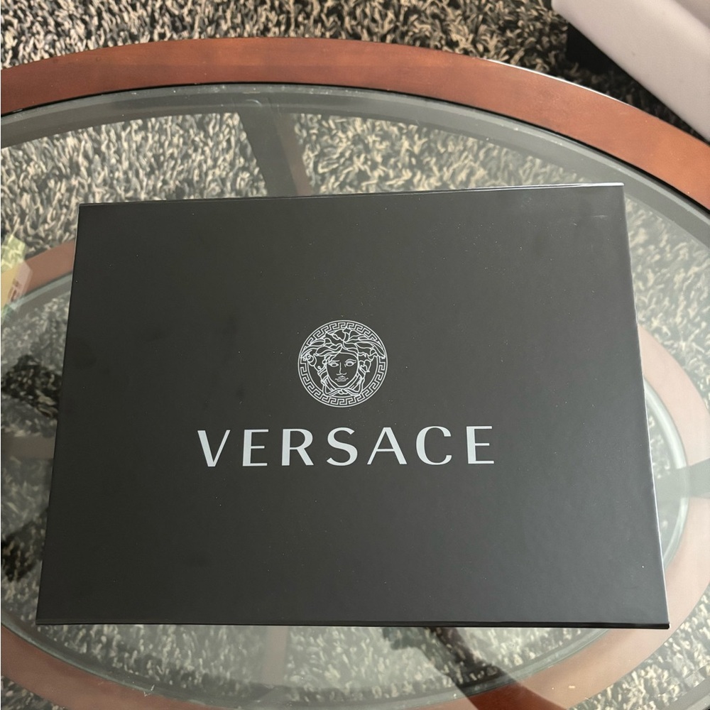 Versace Pink Plush Logo Bath Slippers Women’s Size 8 Luxury Designer - Picture 8 of 8